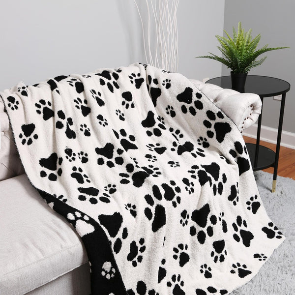 Comfy Luxe Pawsome Knit Blanket