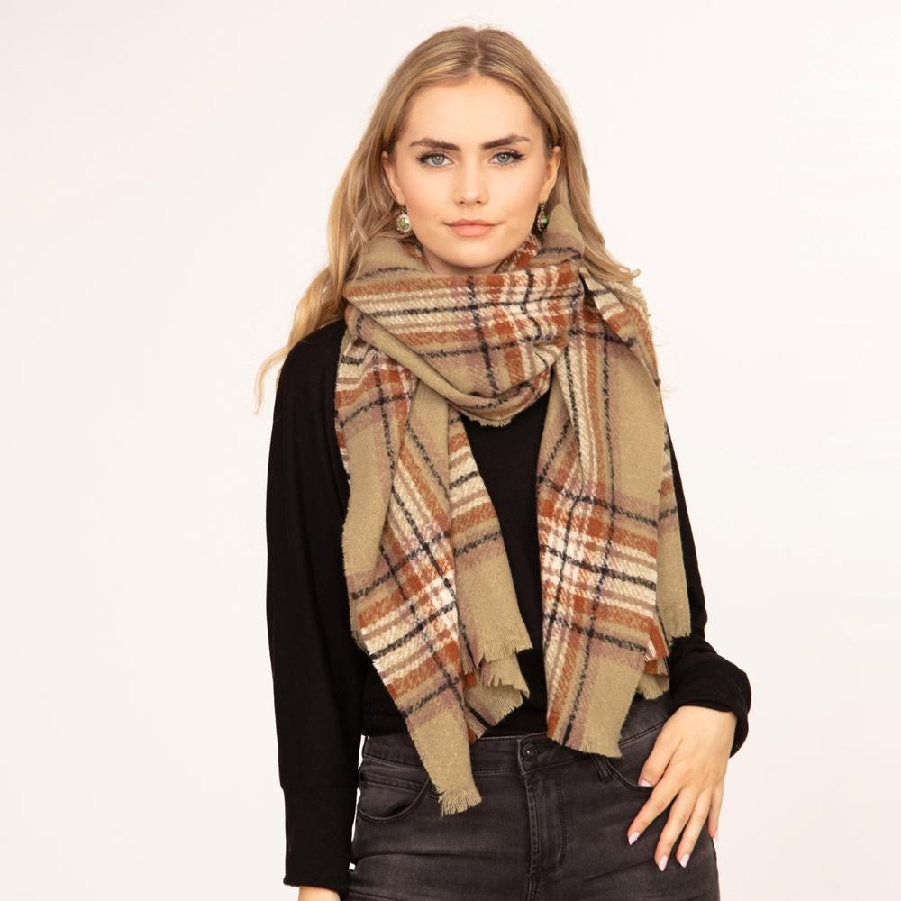 Plaid Scarf Featuring Fringe Details