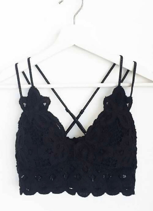 Black Scalloped Lace Cami Bralette- Curvy