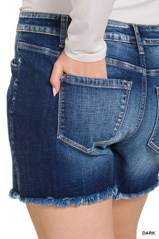 ZENANA PLUS MID RISE RAW FRAYED HEM DENIM SHORTS
