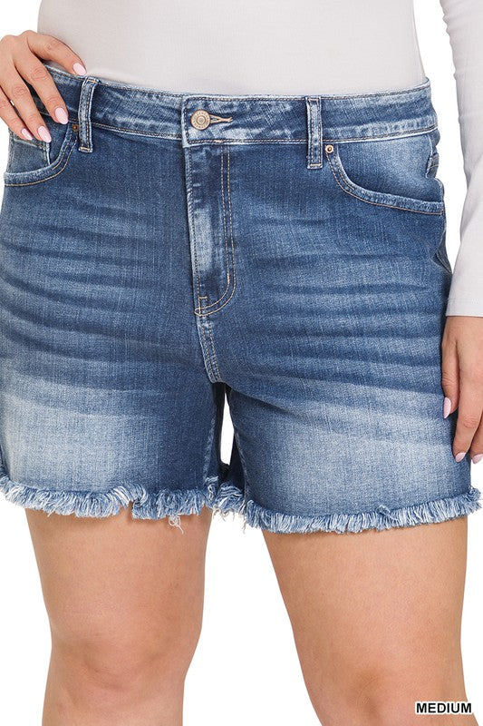 ZENANA PLUS MID RISE RAW FRAYED HEM DENIM SHORTS