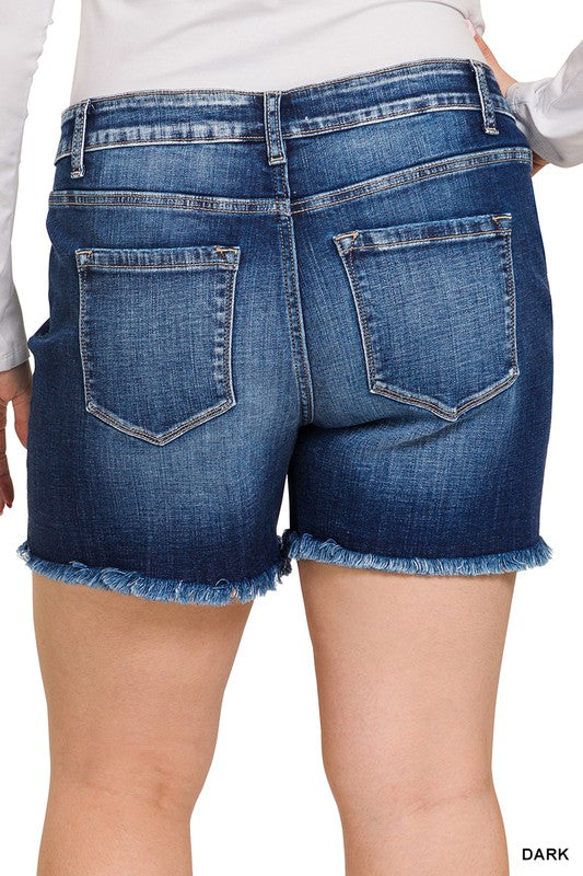 ZENANA PLUS MID RISE RAW FRAYED HEM DENIM SHORTS