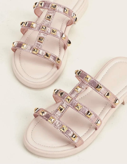 Toddler Girls Spiked Decor Caged Slides