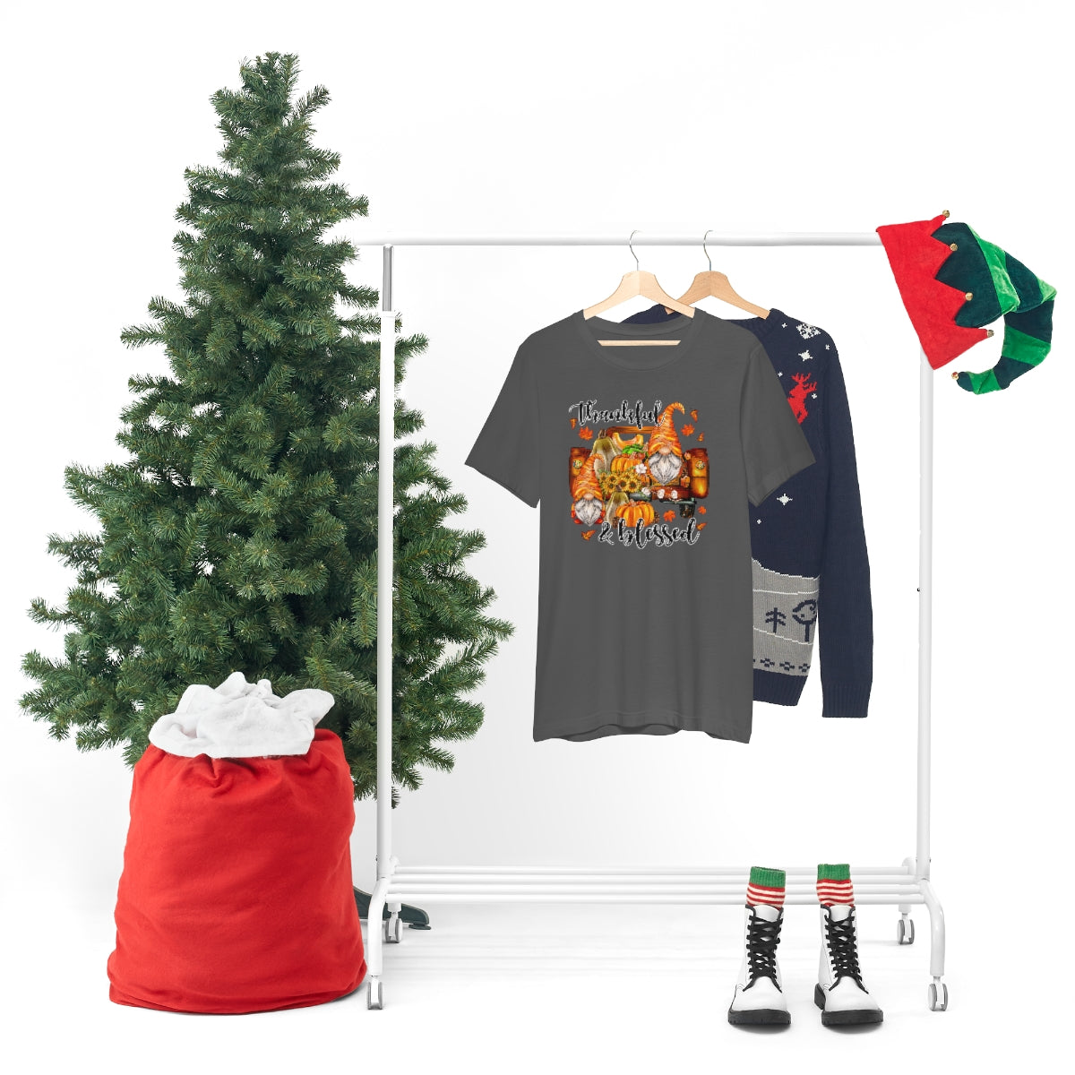 Thanksgiving Gnomes- Bella Canvas Unisex Jersey Short Sleeve Tee