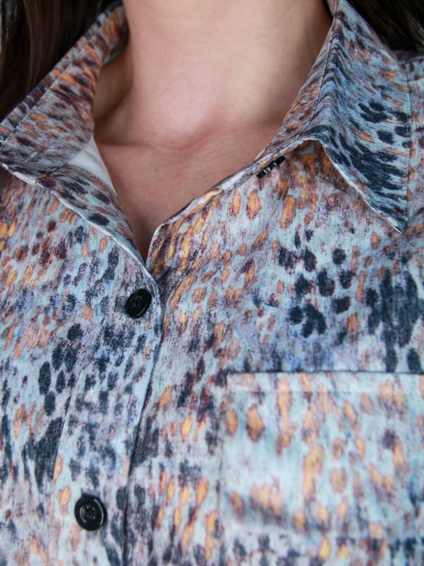 Brown Printed Pocketed Buttons Long Sleeve Shirt
