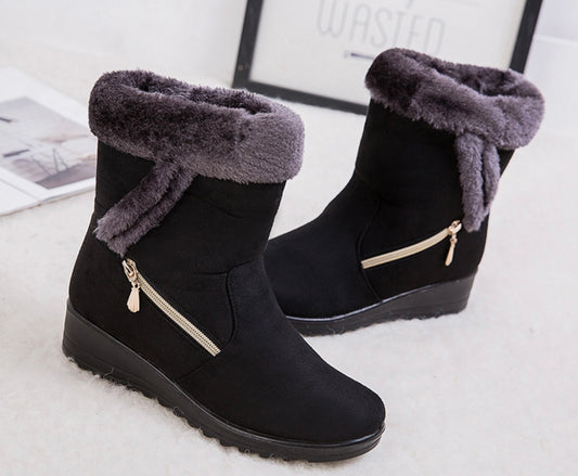 Black Plush Snow Boots