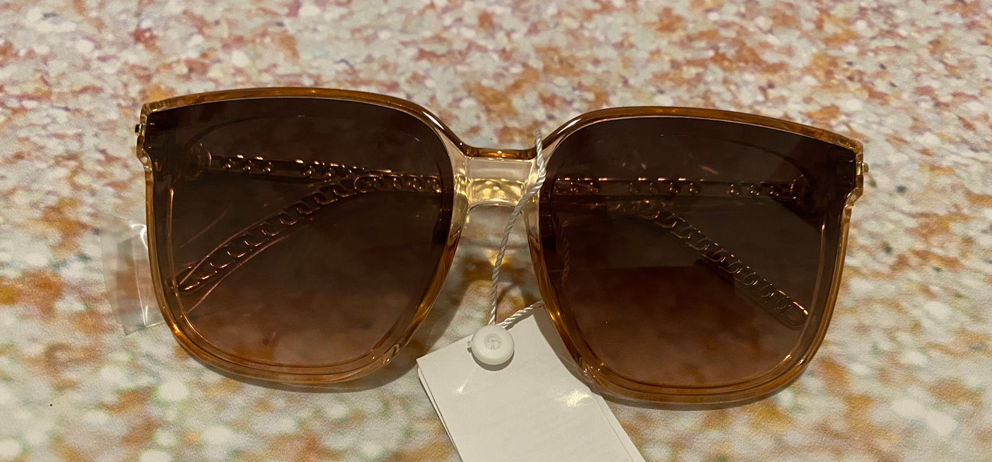 Women’s Trendy Shades