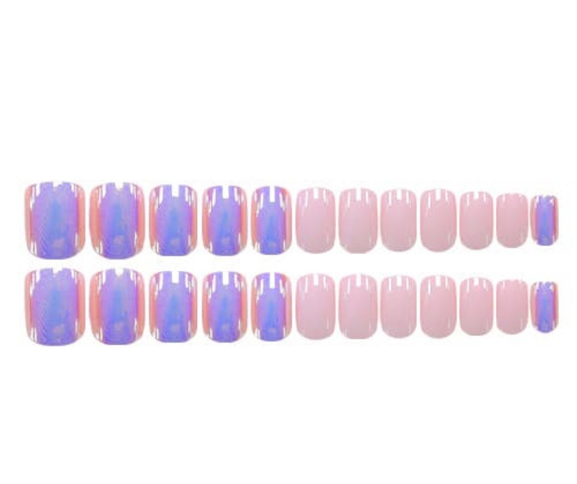 Hotlines First Kiss Press On Nails