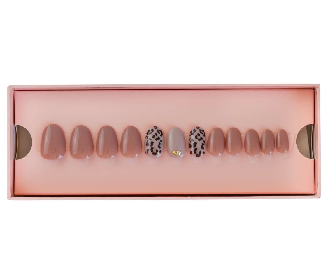 Hotlines Kitten Press On Nails