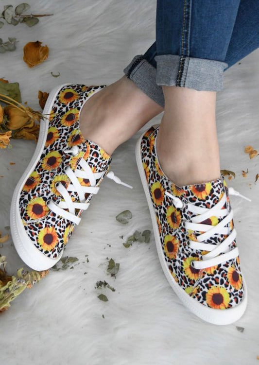 Leopard sunflower canvas shoes
