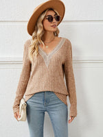 Contrast V-Neck Long Sleeve Blouse