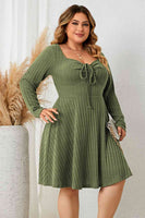 Plus Size Sweetheart Neck Long Sleeve Ribbed Dress