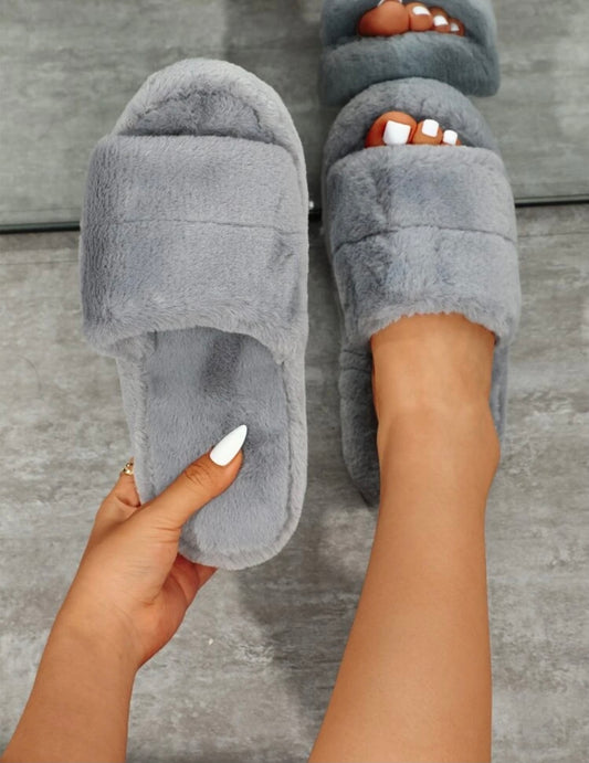 Minimalist Fluffy Home Slippers