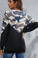 Camouflage Round Neck Long Sleeve Sweatshirt