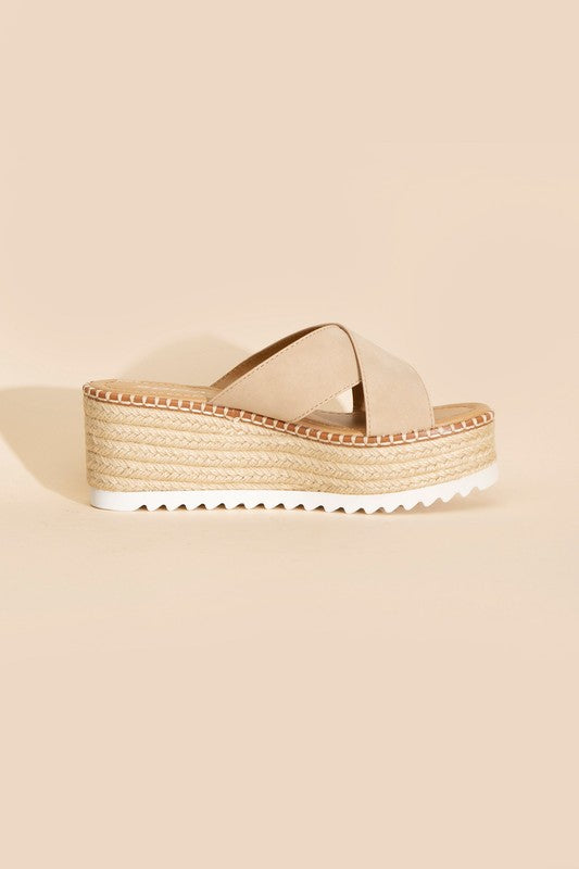 HEIGHT RAFFIA PLATFORM SLIDES