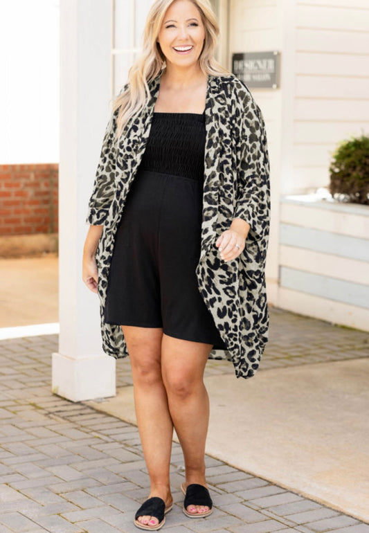 Killin it Kimono- Curvy
