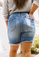 Frayed Denim Shorts -Curvy