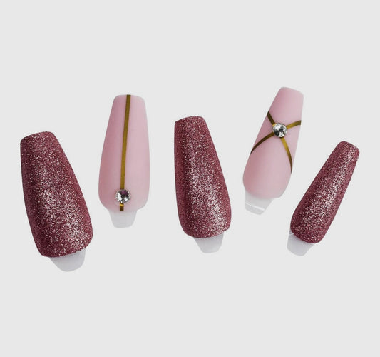 Showtime Press On Nails