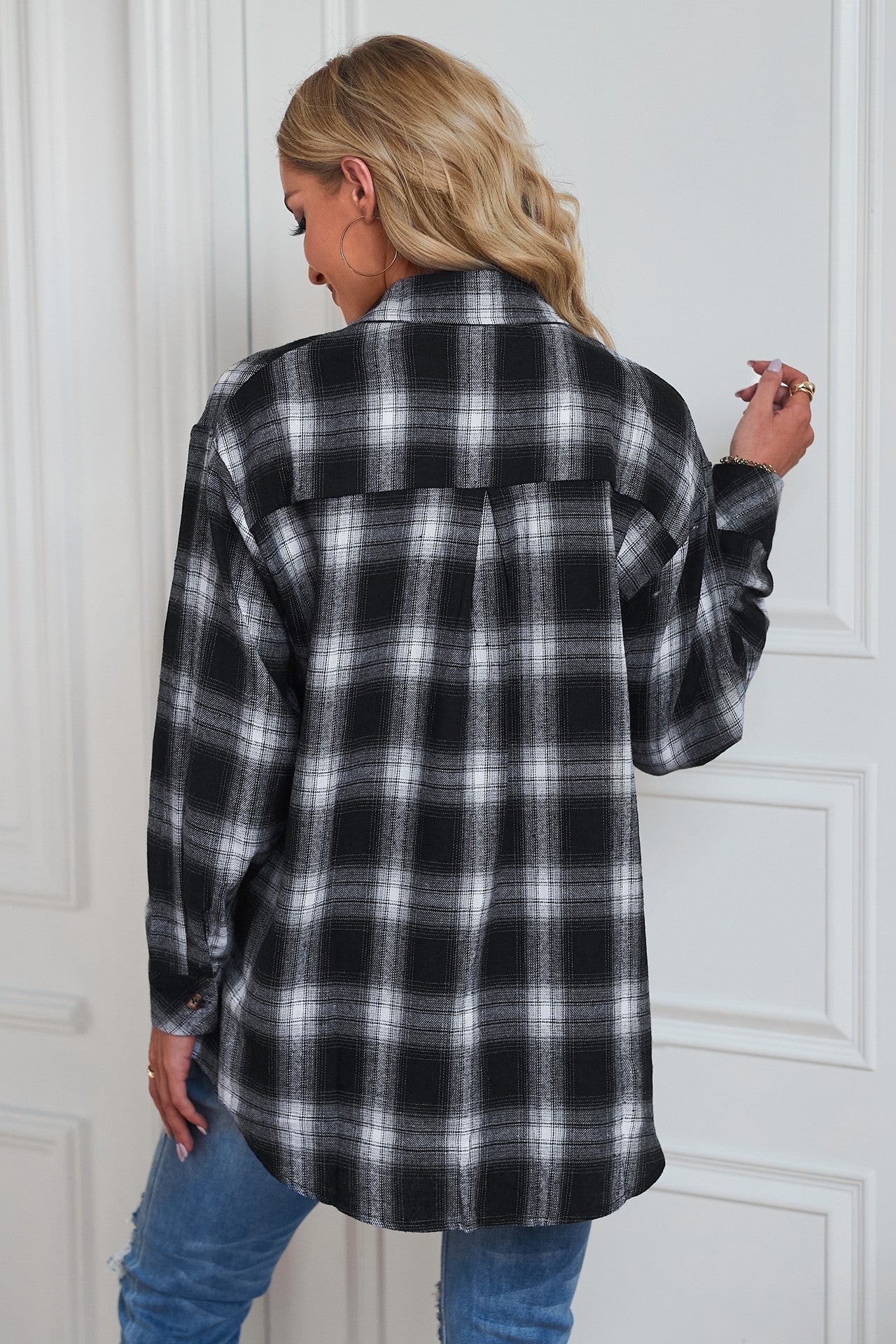 Plaid Curved Hem Longline Shirt